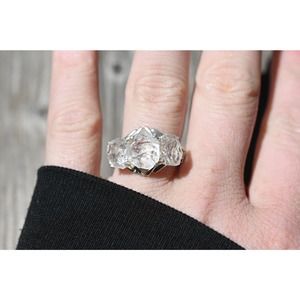 alternative raw diamond engagement rings, raw crystal ring, round or oval